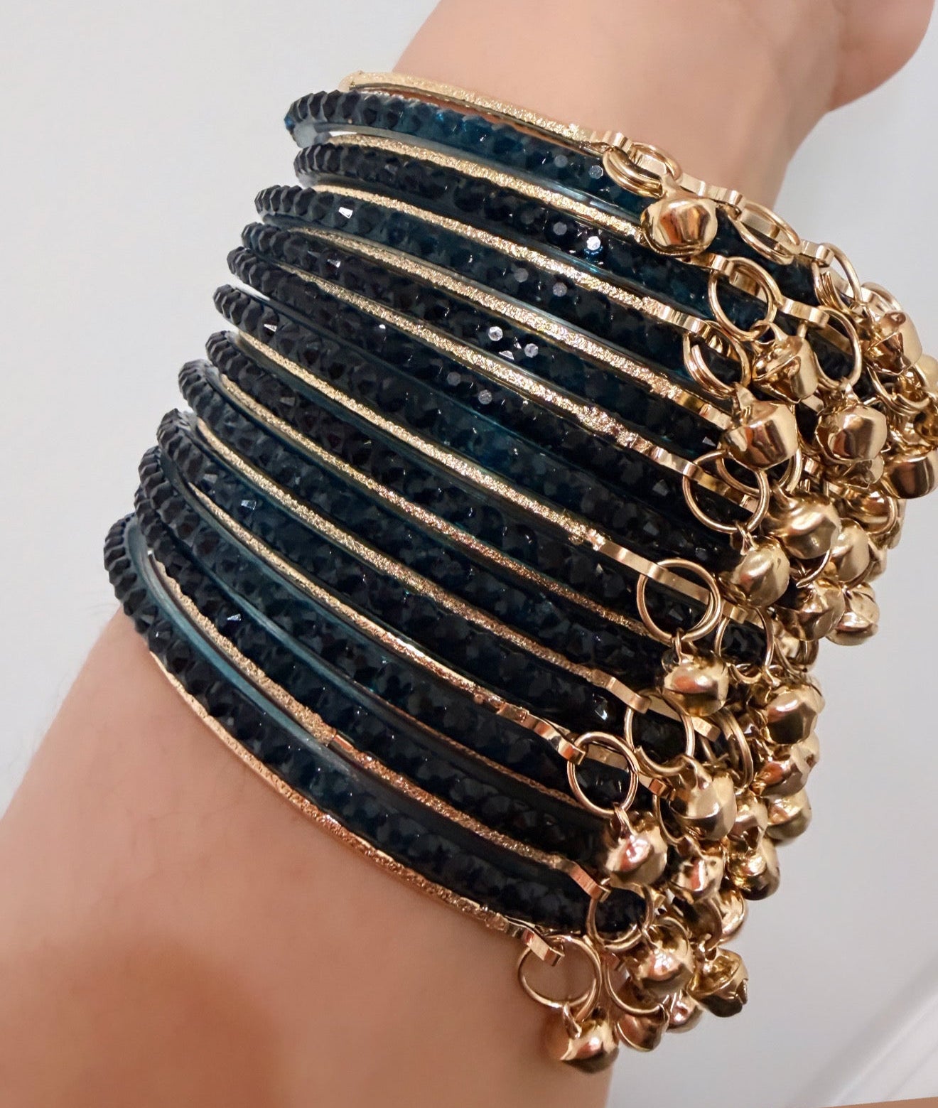 Sania Glass Bangle Set