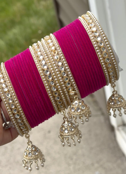 Sunidhi Bangle Set with Hangings
