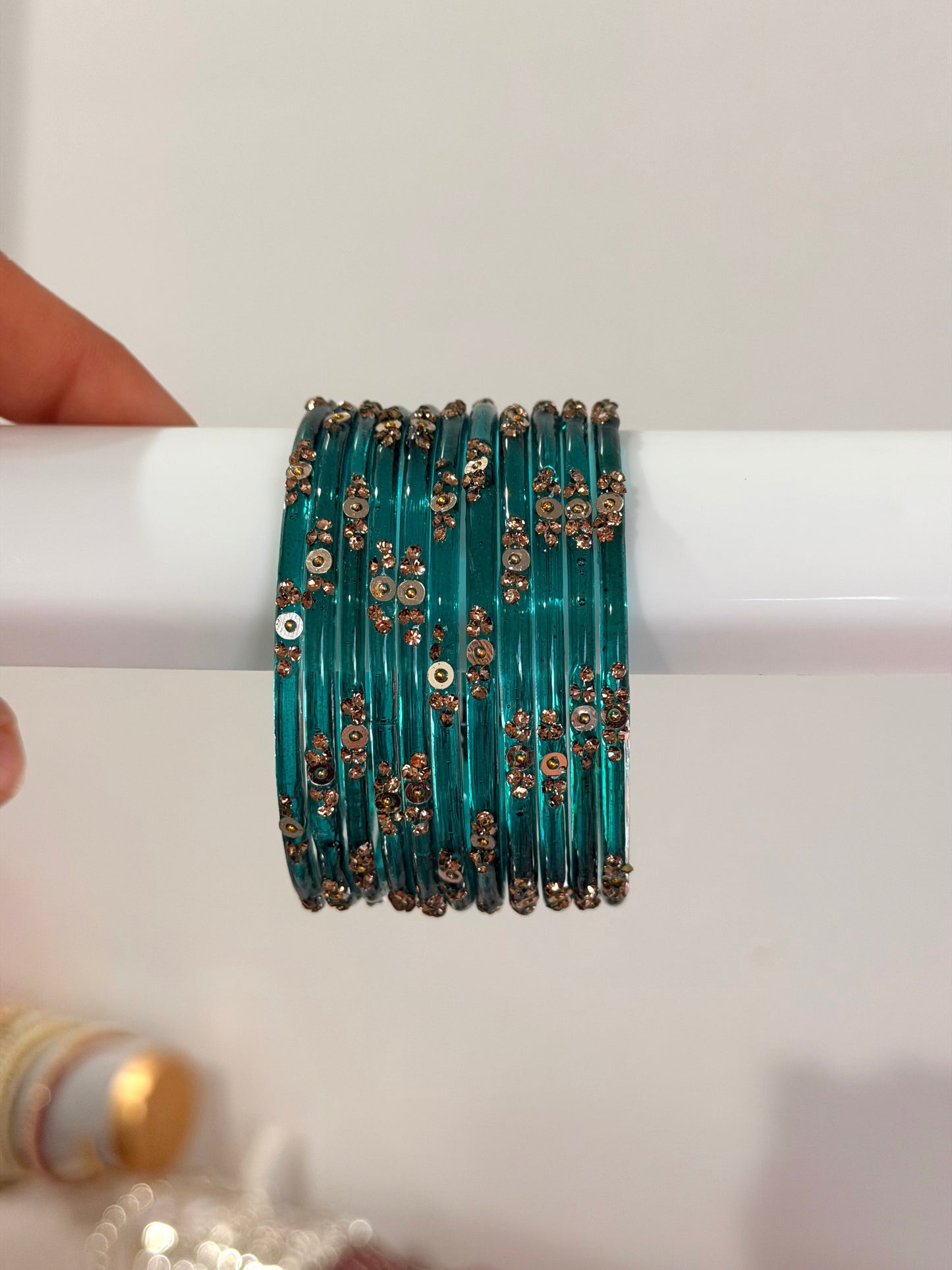 Sophia Glass Bangle Set