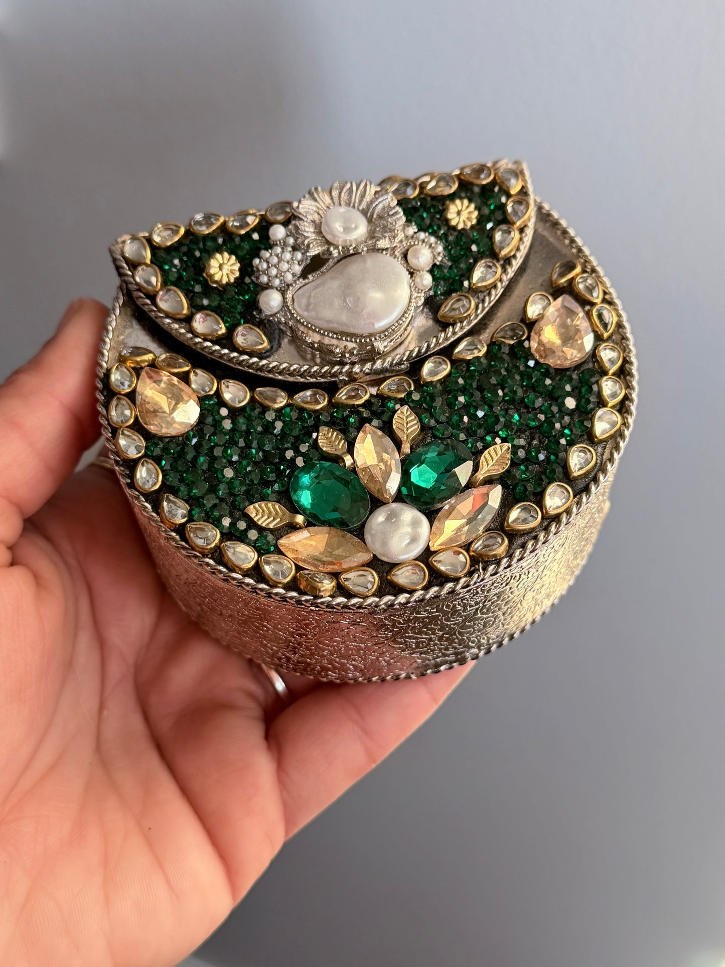 Mini Turkish Clutch With Detachable Chain