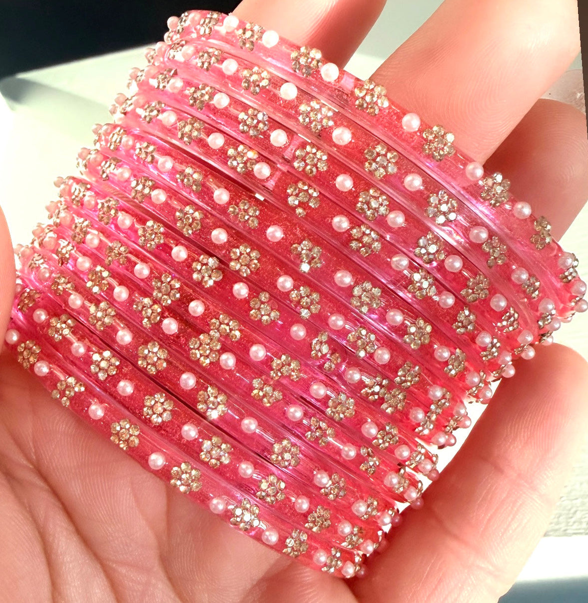 Sonal Pearl Glass Bangle Set