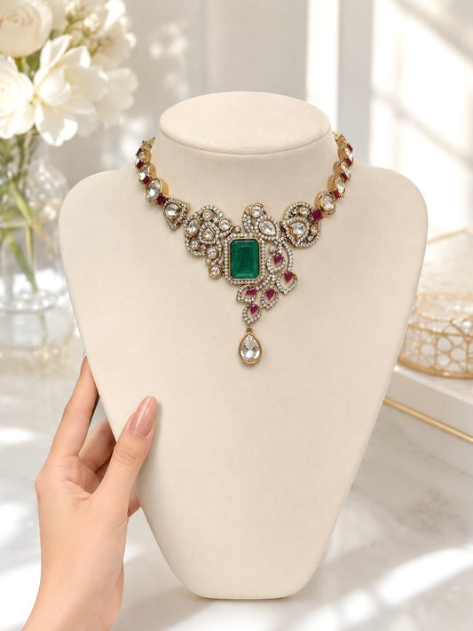 Inayat Sunheri Kundan Necklace Set