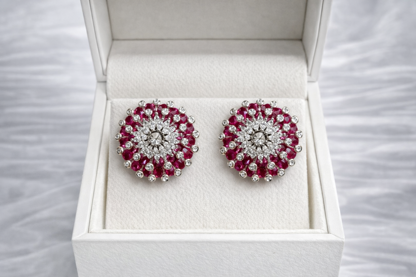 VVS Clarity Studs