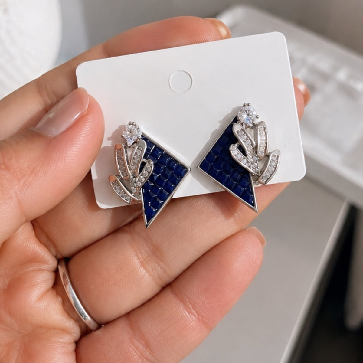 Sneha VVS Clarity Studs