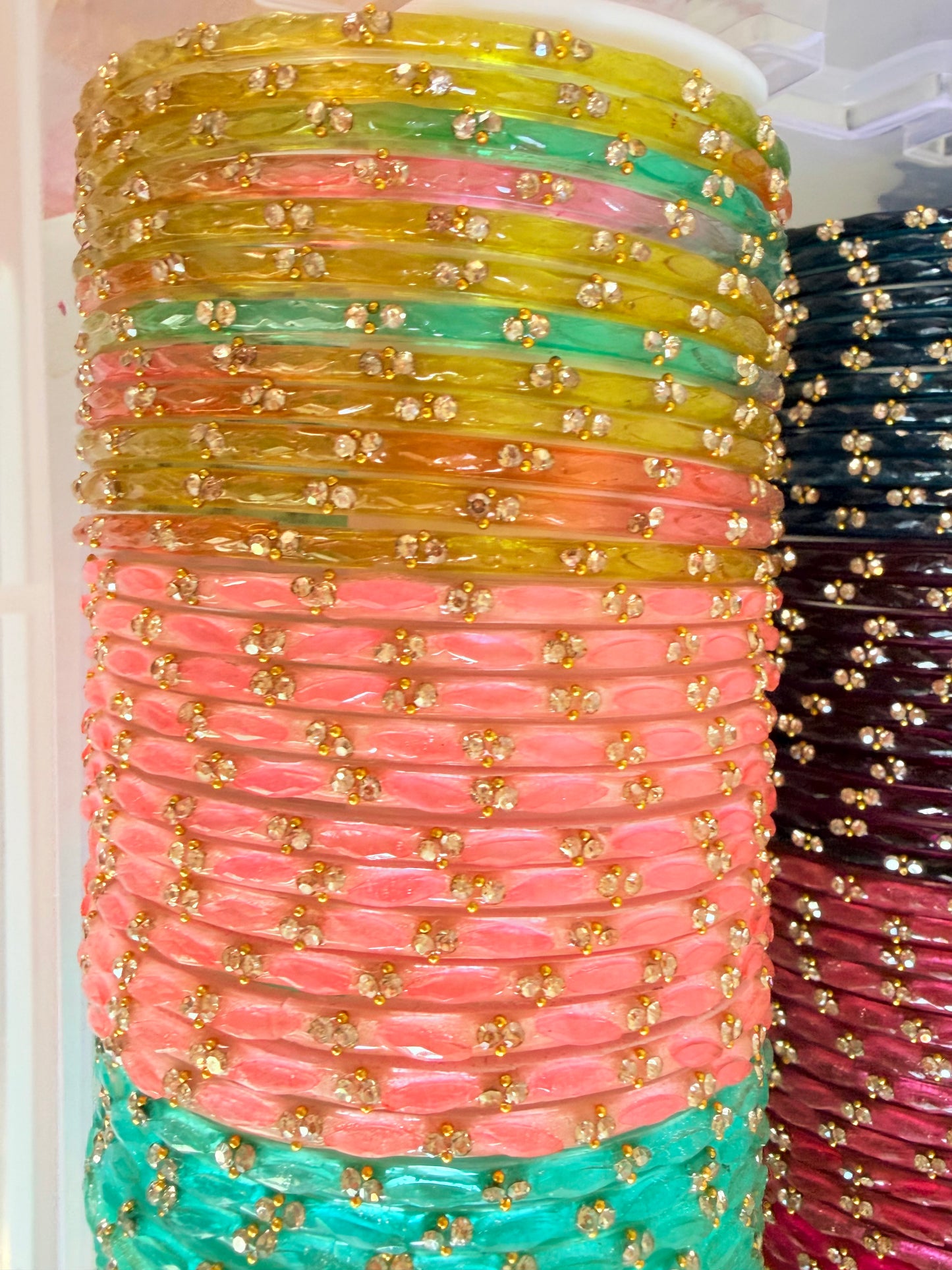 Simran Glass Bangle Box
