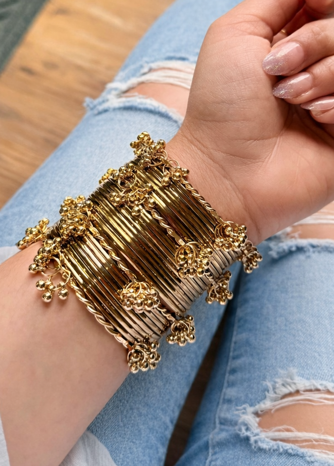 Zoya Kashmiri Bangle Set