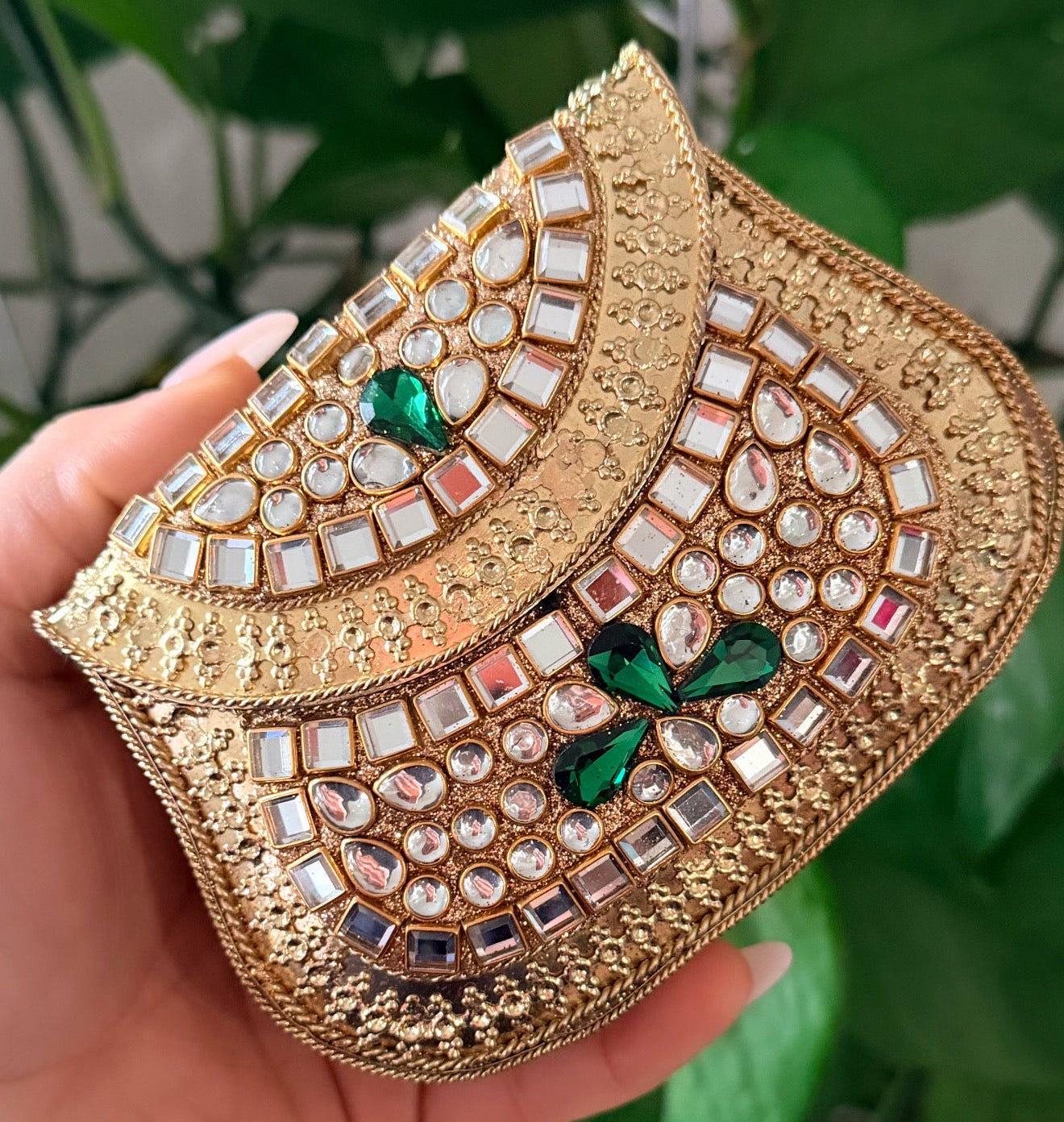 Naina Mini Kundan Clutch