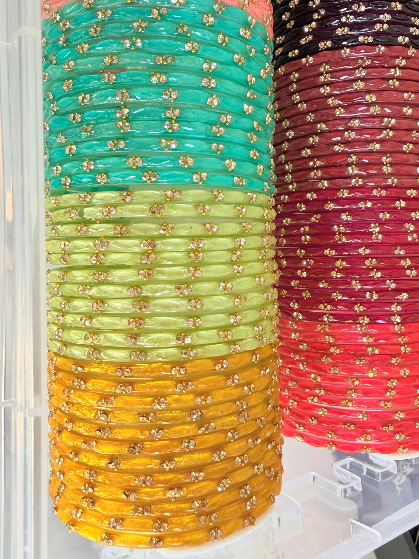 Simran Glass Bangle Box