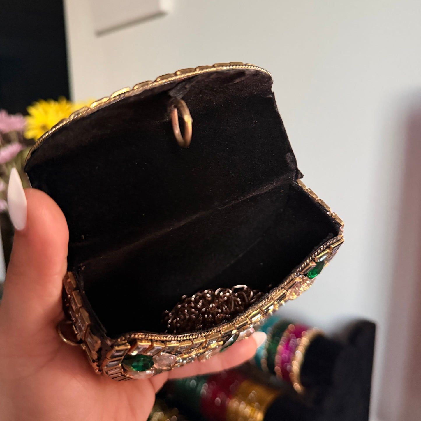 Nisha Kundan Clutch
