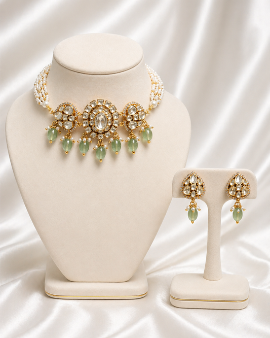 Shazia Sunheri Kundan Choker Set