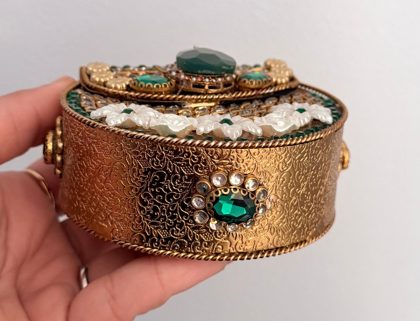 Mini Turkish Clutch With Detachable Chain