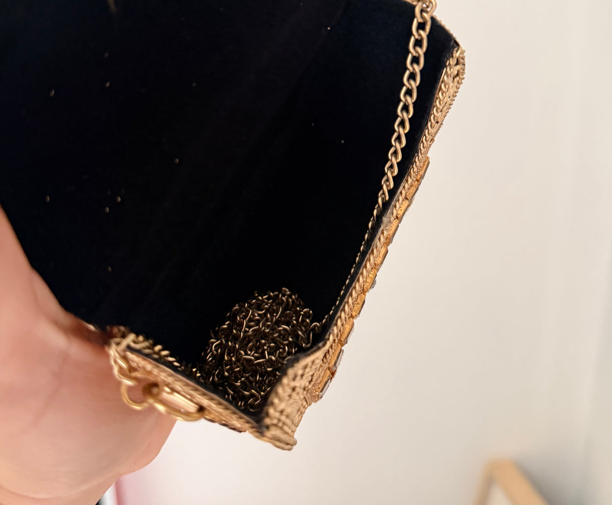 Naina Mini Kundan Clutch