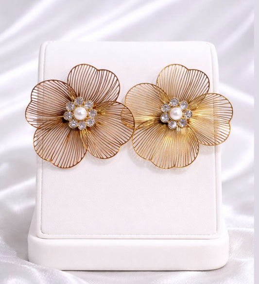 Mehreen Anti Tarnish Earrings