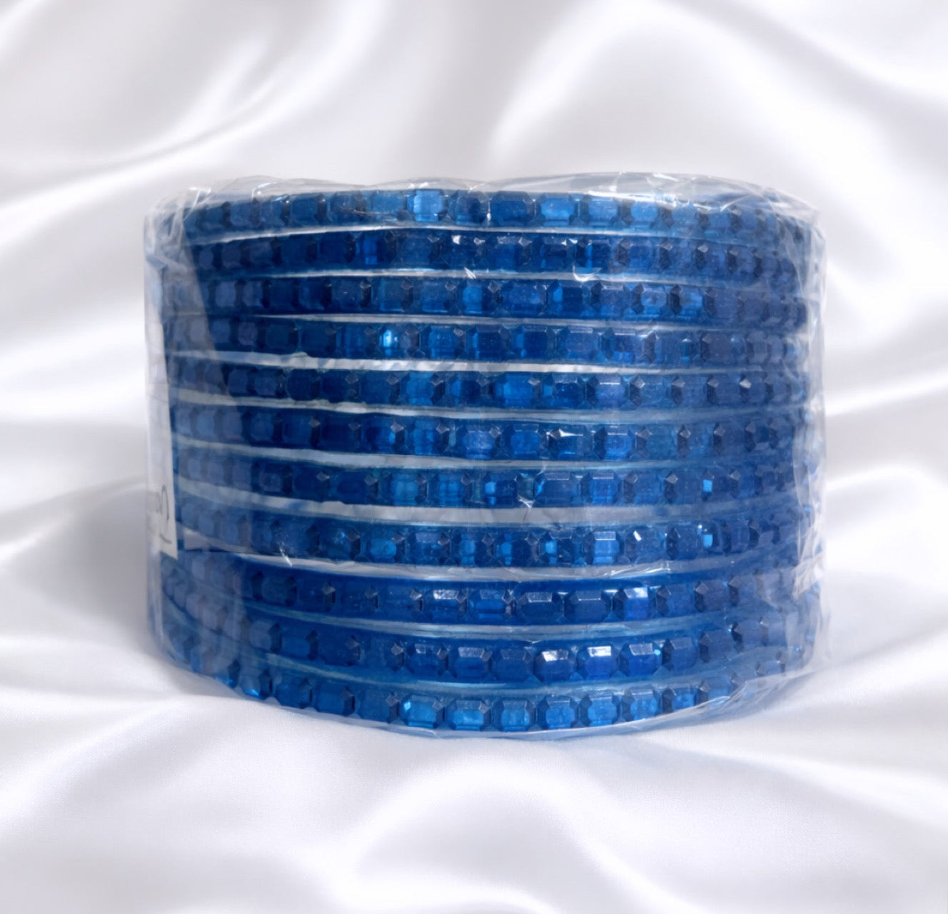 Maanvi Glass Bangle Set