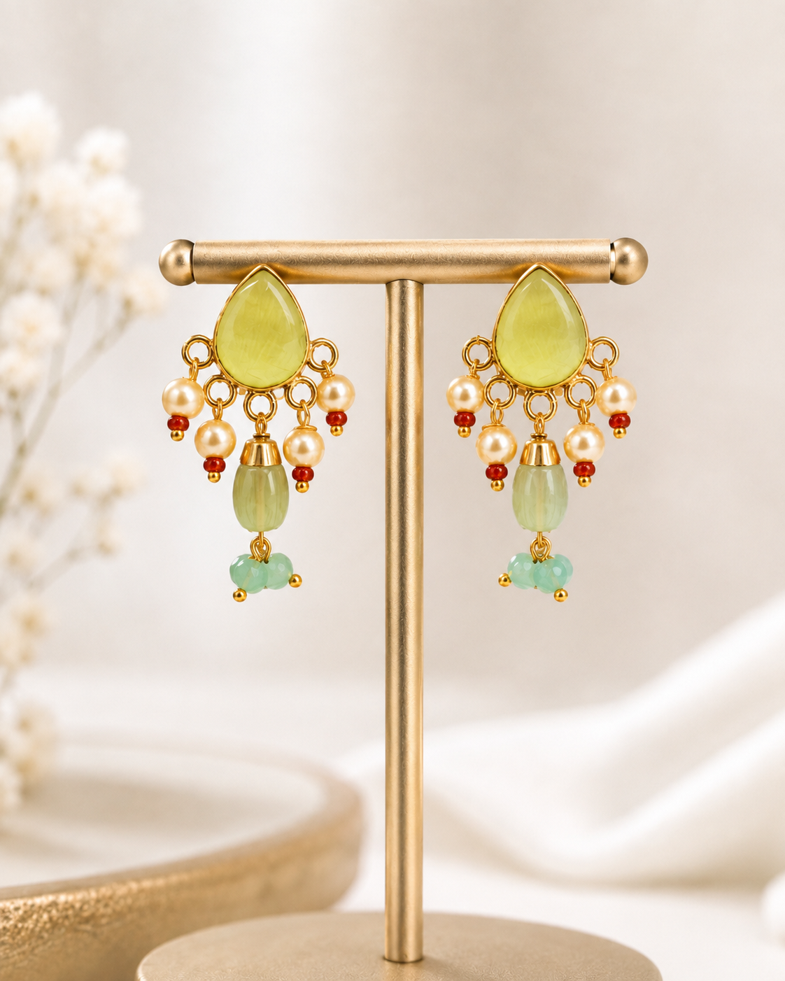 Simmi Hook Style Studs
