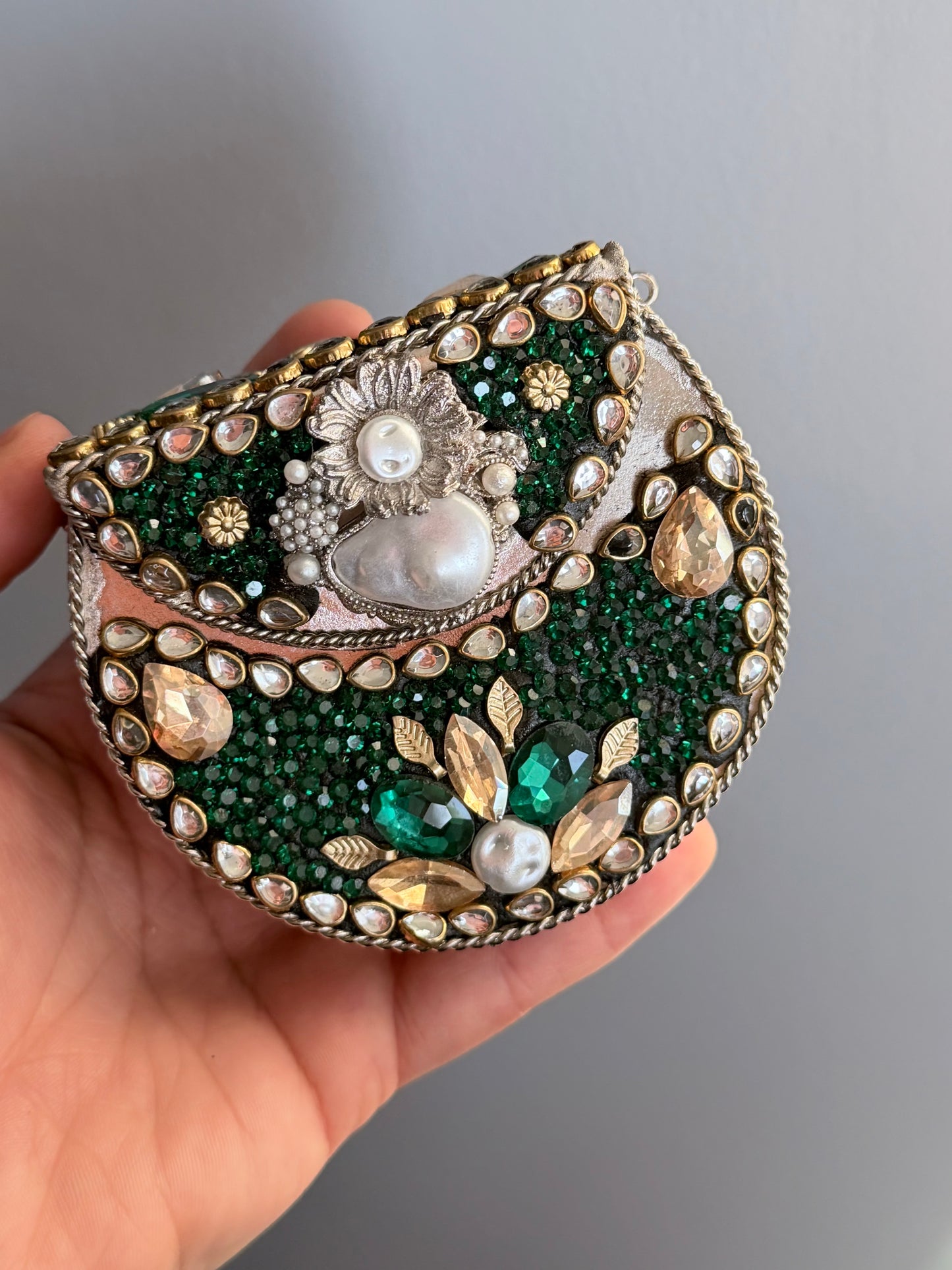 Mini Turkish Clutch With Detachable Chain