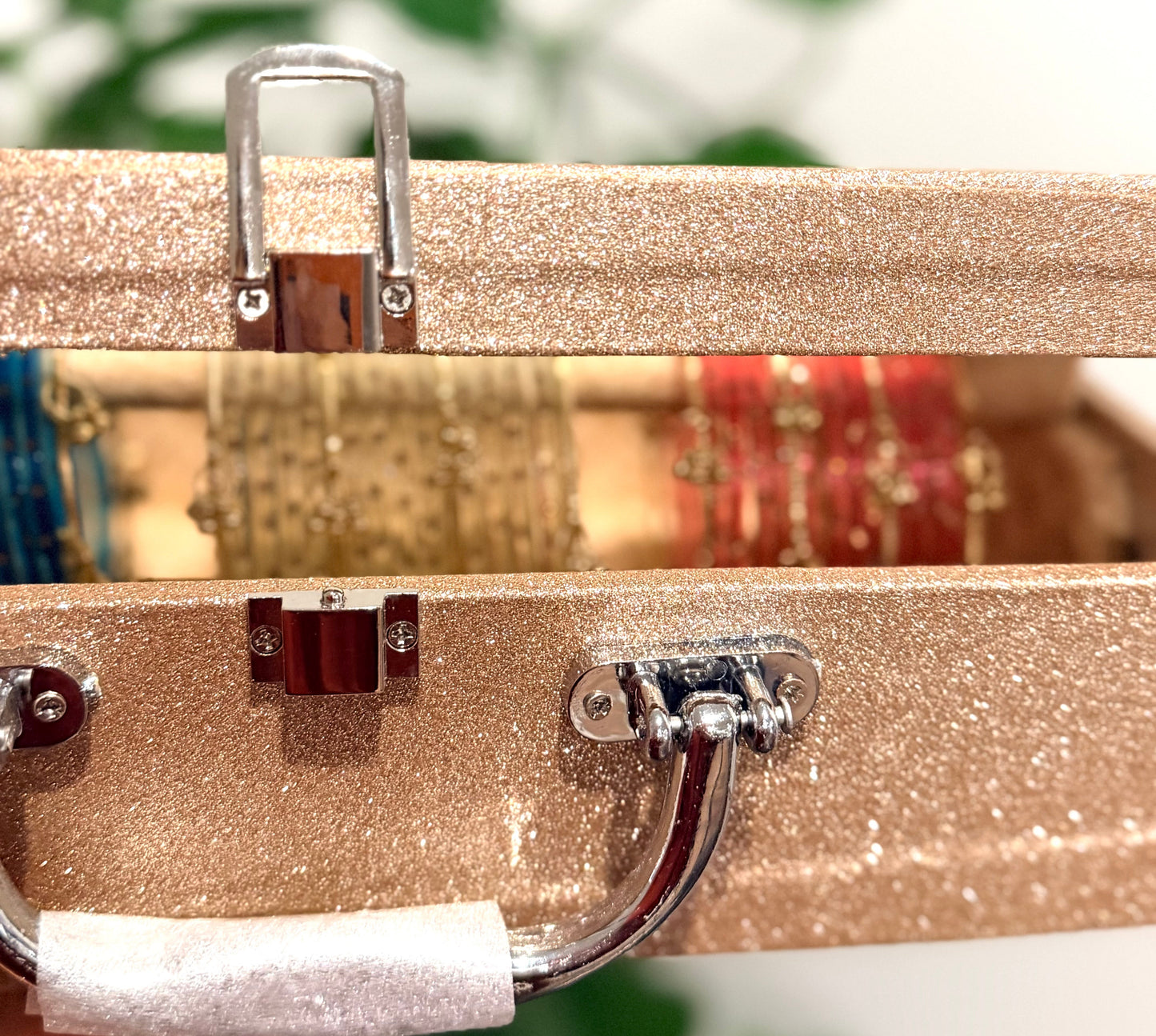 Naz Mini Glass Bangle Box- Box is Included
