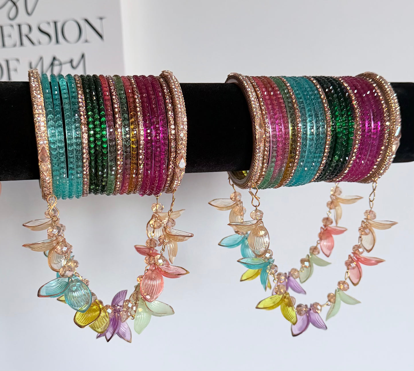 Hina Glass Bangle Set