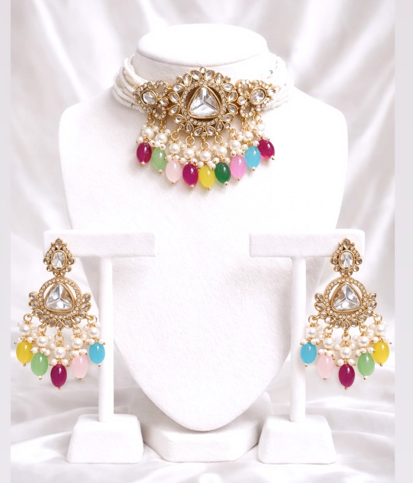 Hoor Multi Color Necklace Set