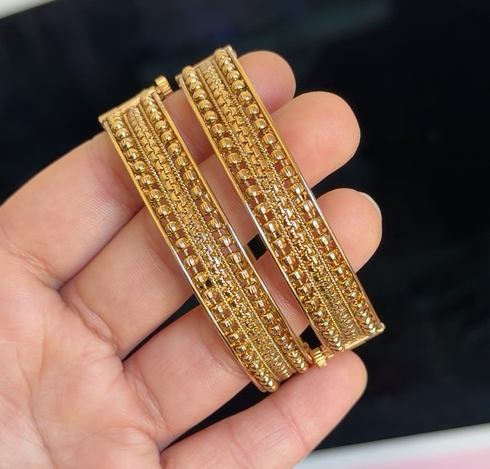 Sunidhi Gold Plated Openable Bangle Set