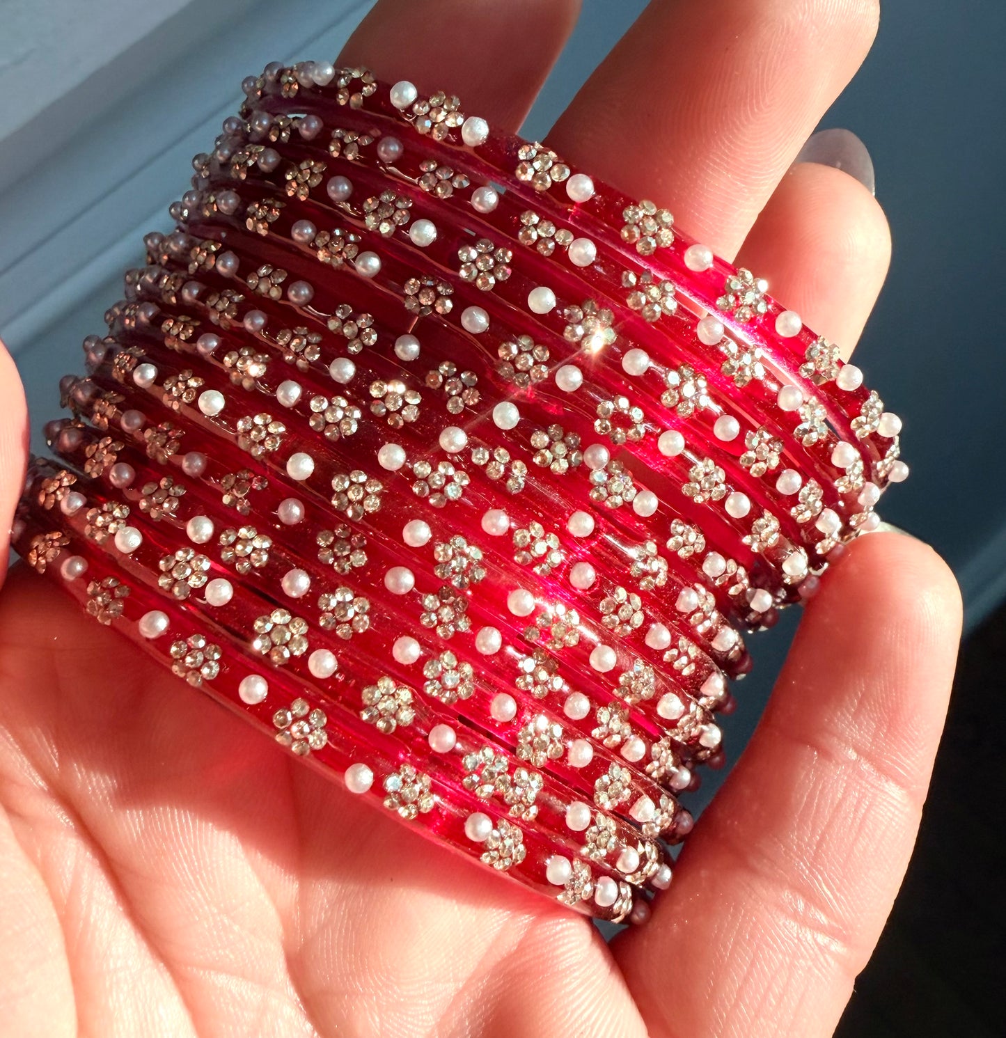 Sonal Pearl Glass Bangle Set