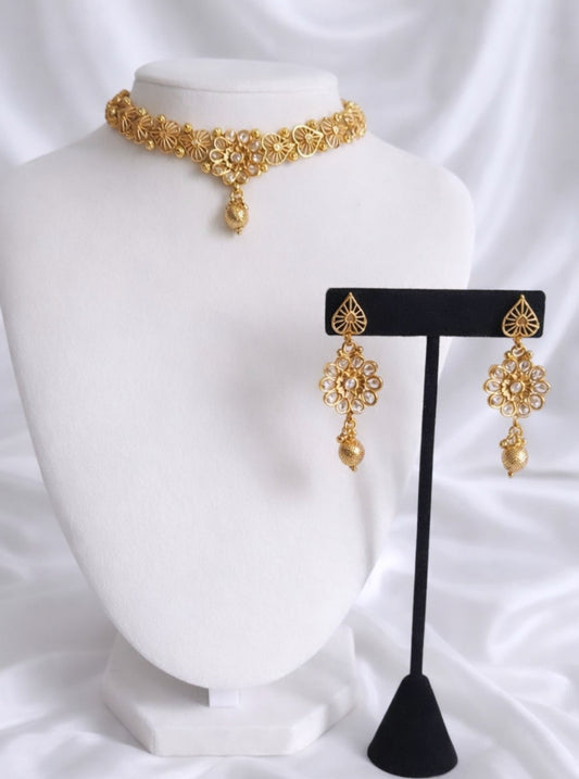 Mahima Necklace Set