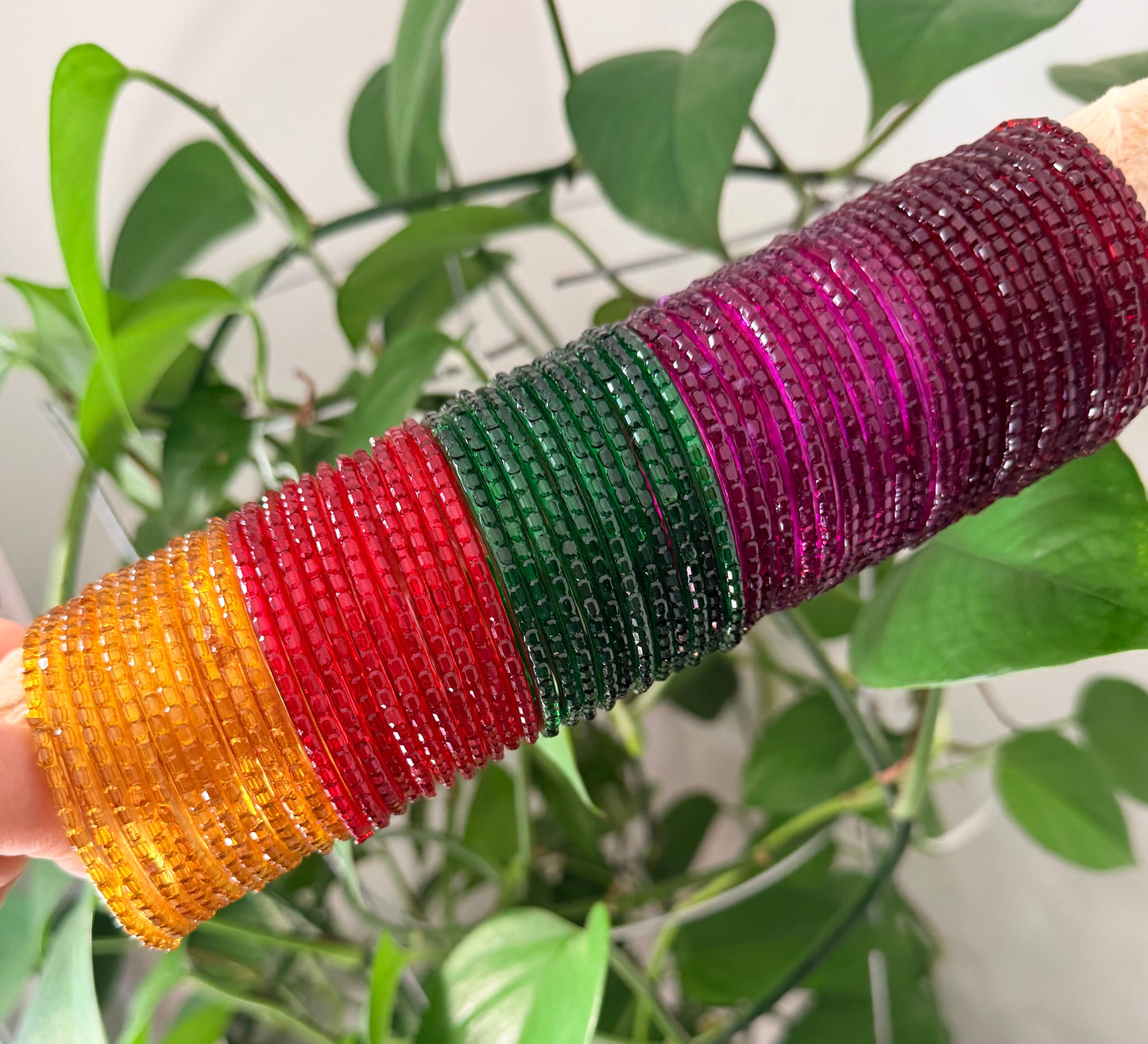 Noor Glass Bangle Set