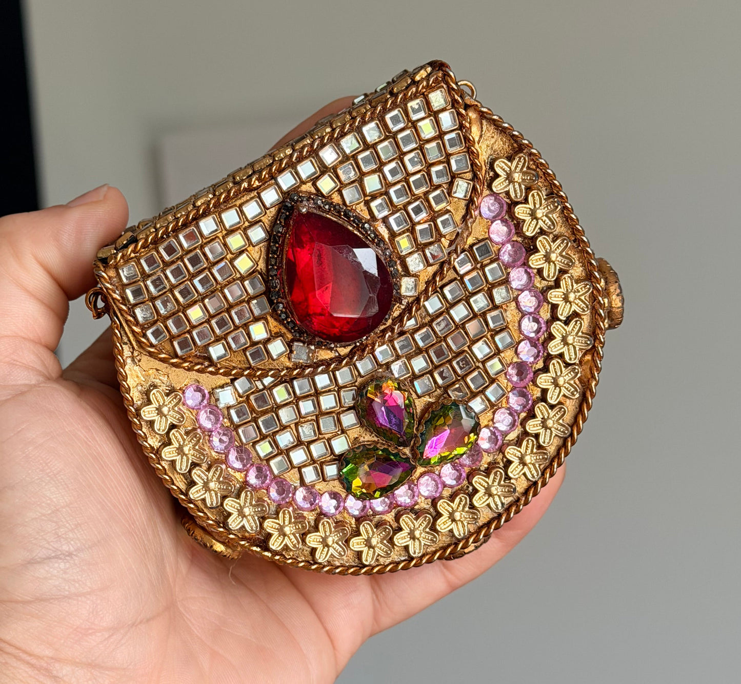 Naina Turkish Style Mini Kundan Clutch
