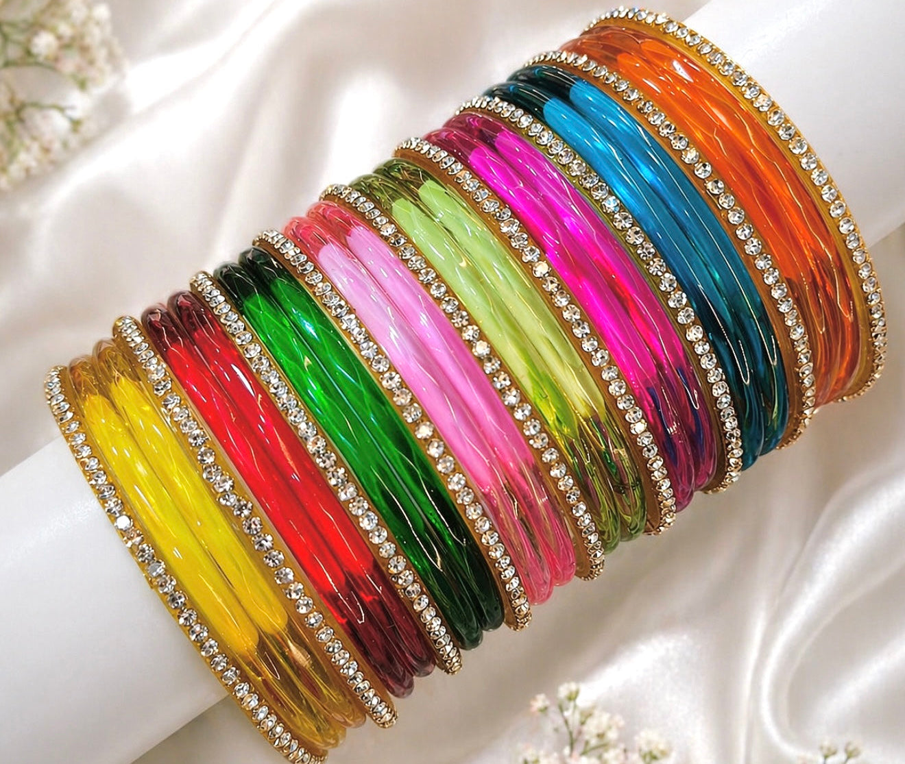 Saanjh Glossy Bangle Set