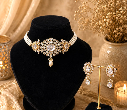 Nia Crystal Choker Necklace Set
