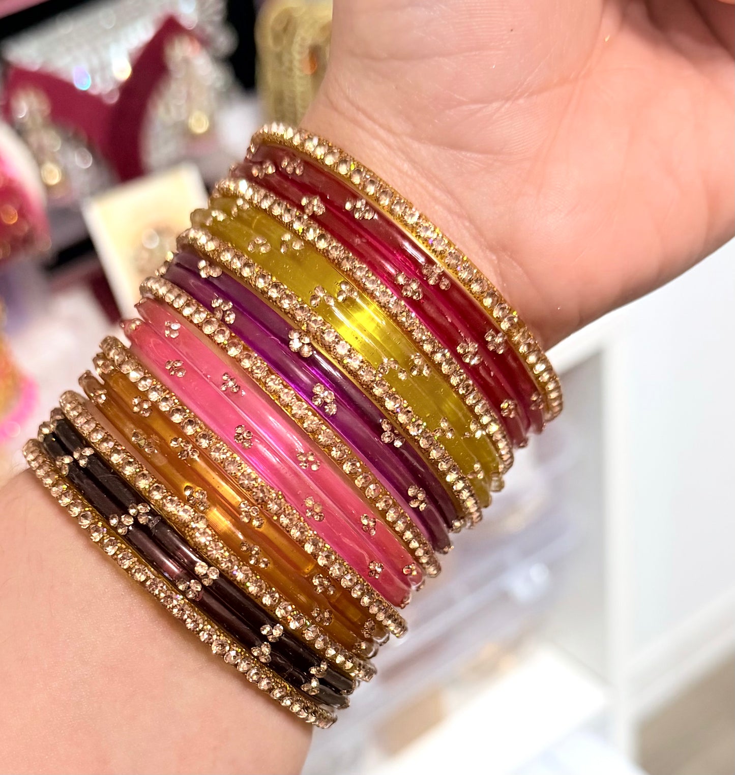 Manpreet Glass Bangle Set