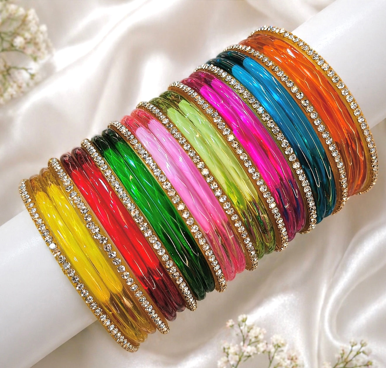 Saanjh Glossy Bangle Set