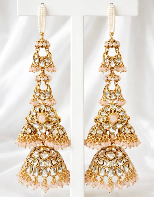 Ishita Sahara Earring Set