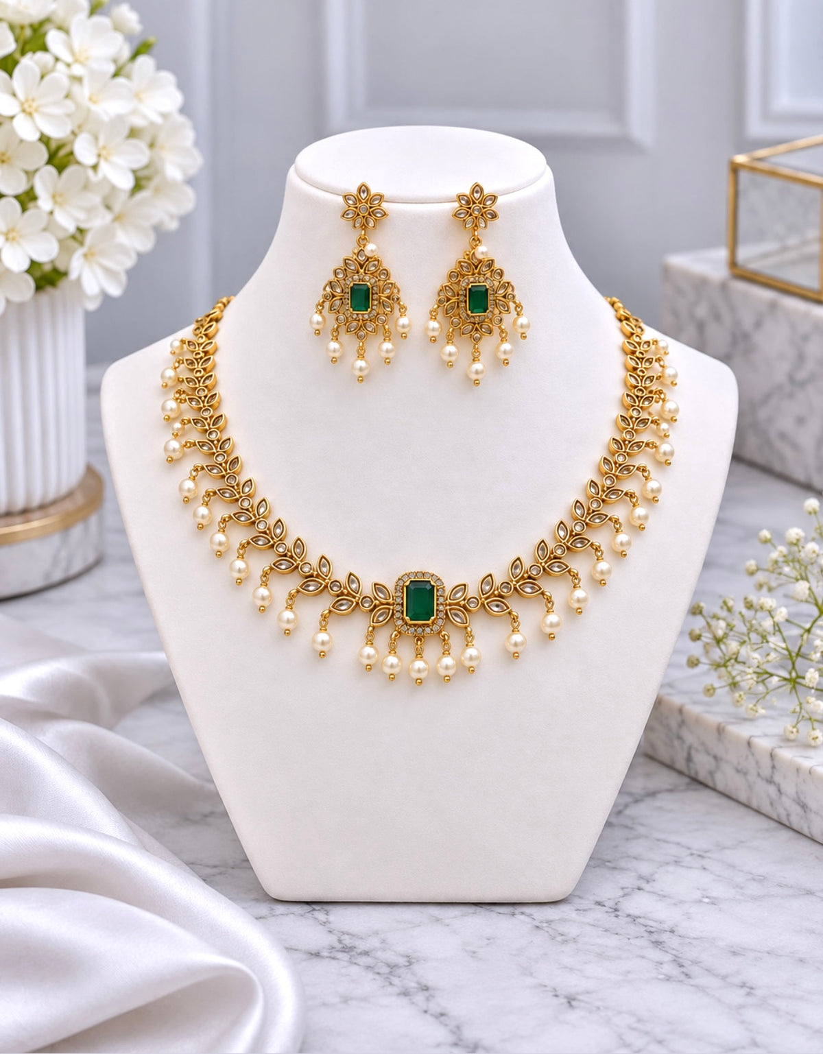 Asiya Sleek Necklace Set