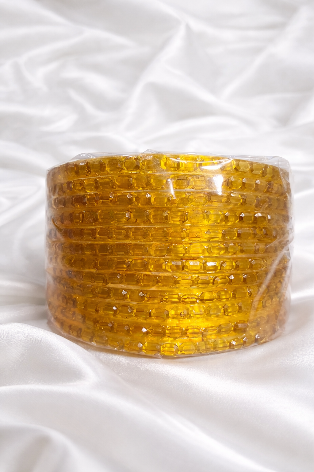 Maanvi Glass Bangle Set