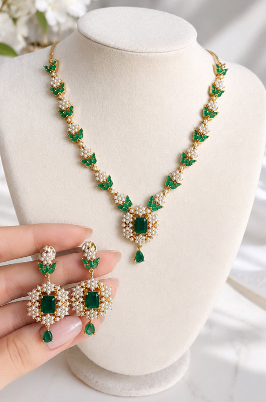 Jasmine Pearl Style Necklace Set