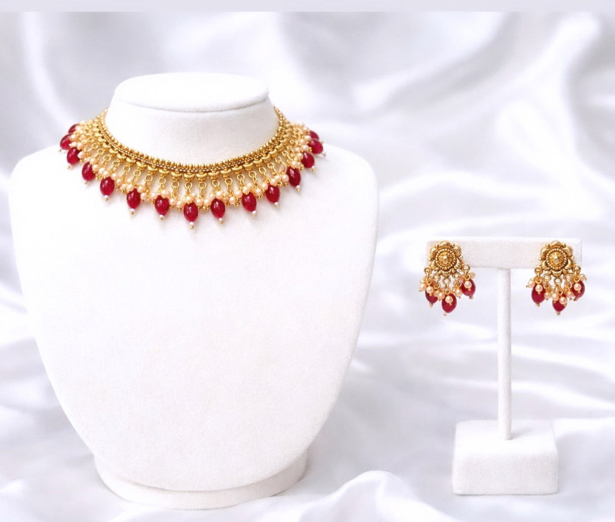 Raha Gold Plated Sleek Necklace Set