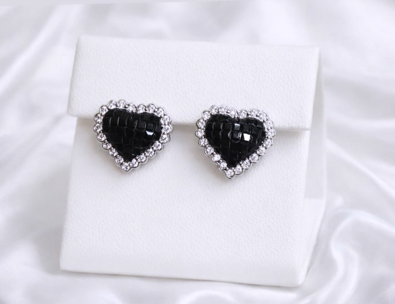 Mina VVS Earrings Studs