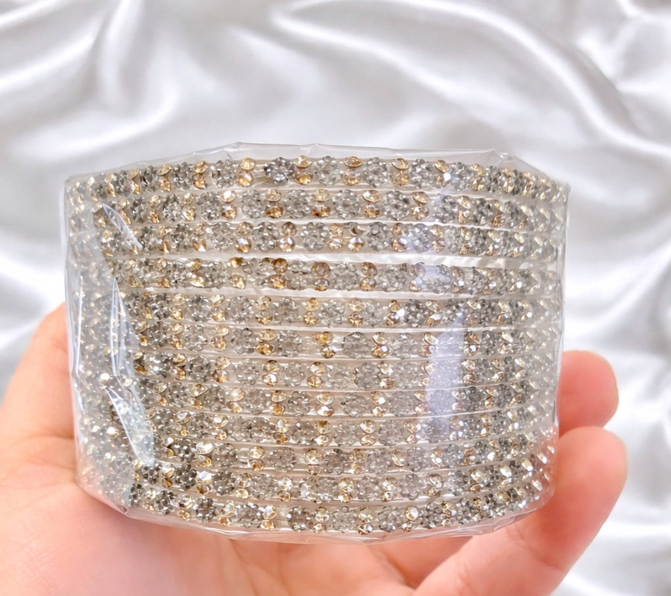 Sophia Glass Bangle Set