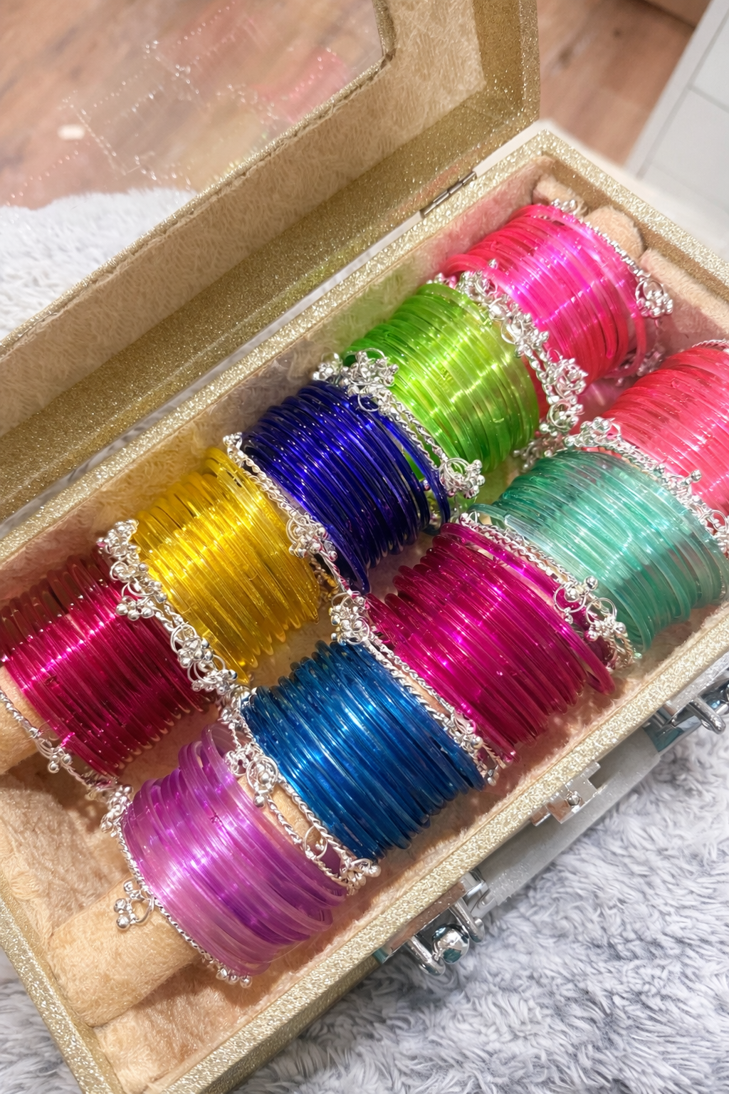 Naz Plain Glossy Bangle Box