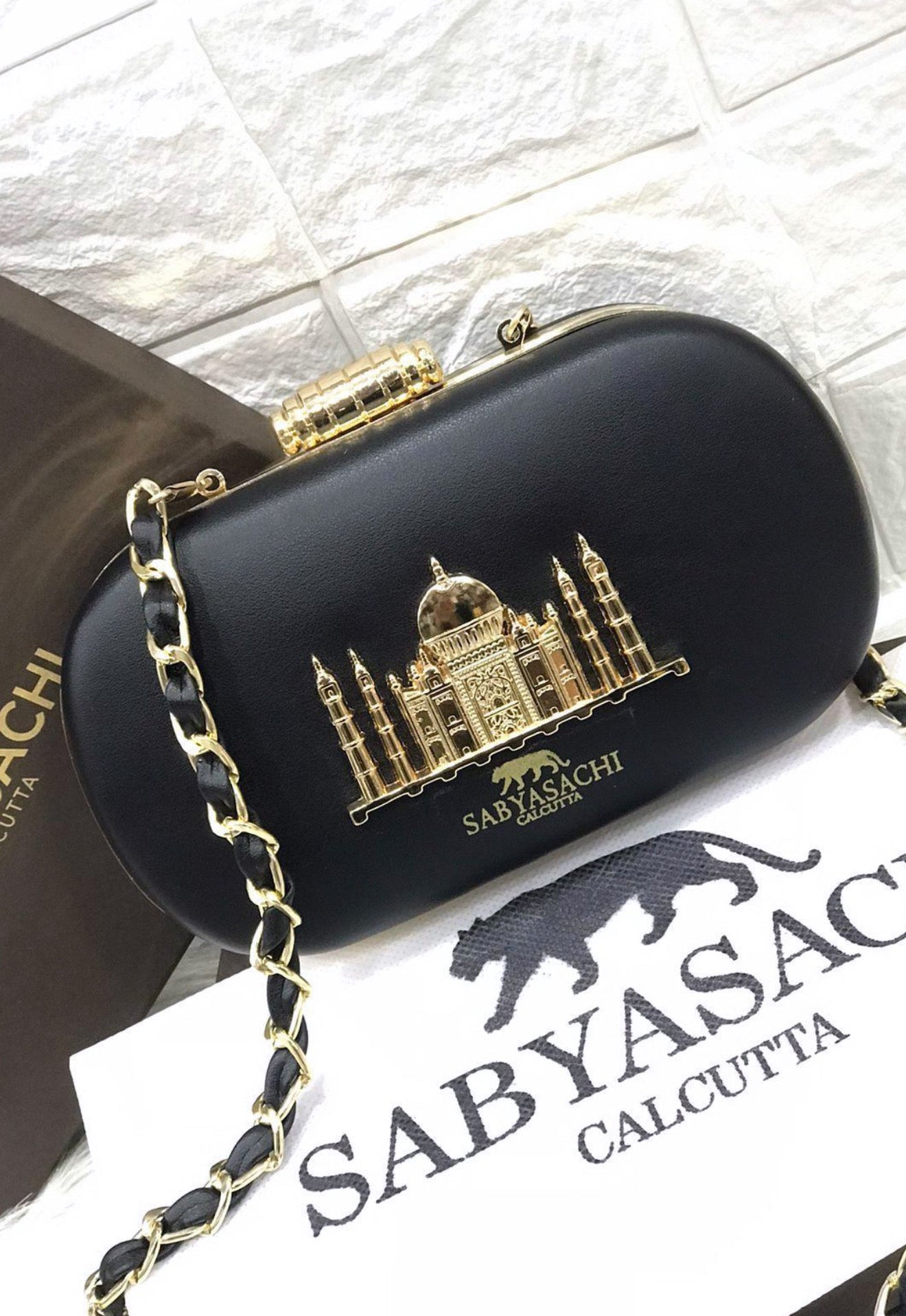 Sabya Premium Quality Taj Mahal Clutch