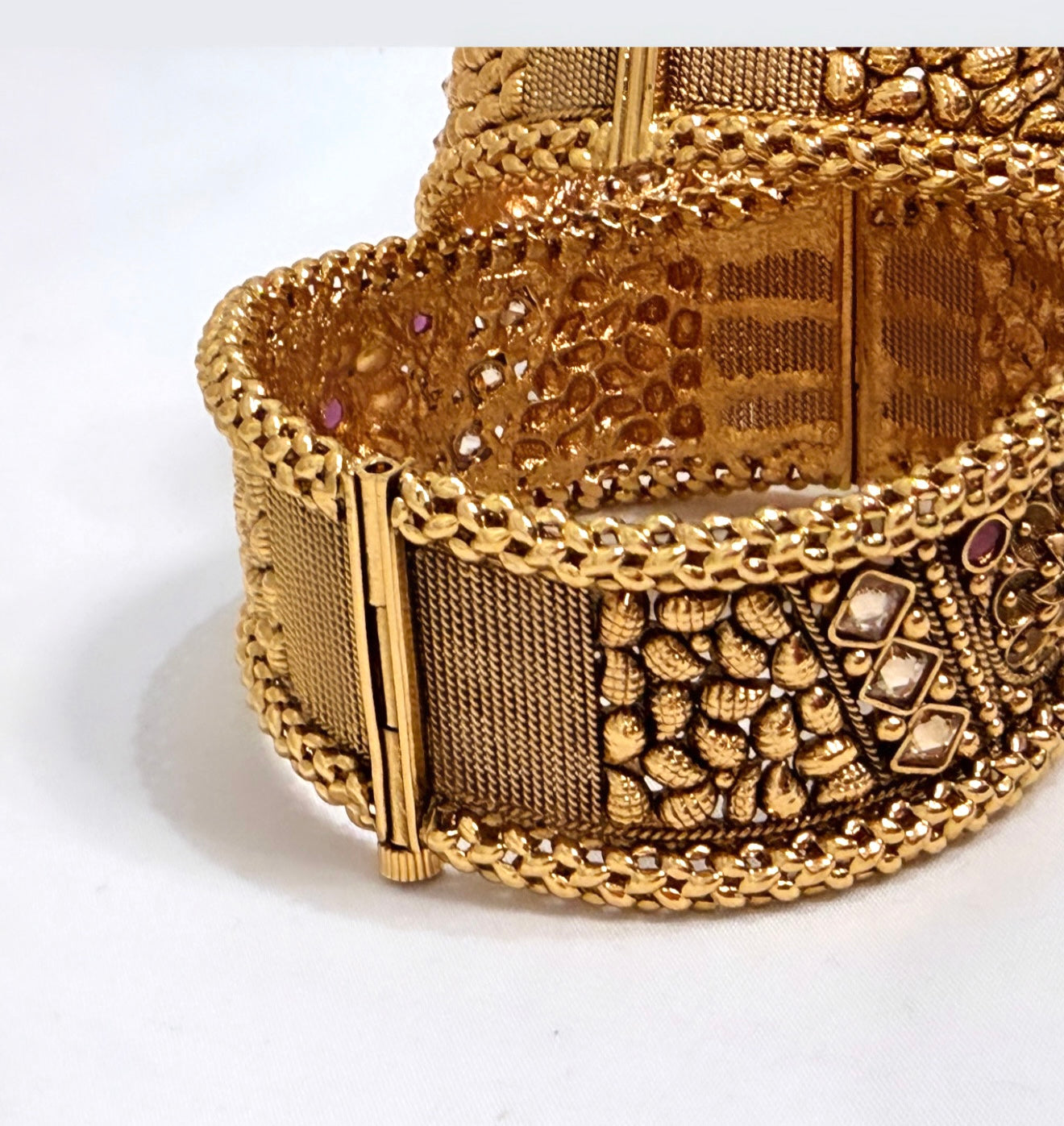 Heavy Rajwadi Style Gold Plated Bangle Set
